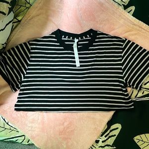 Lulu crop top